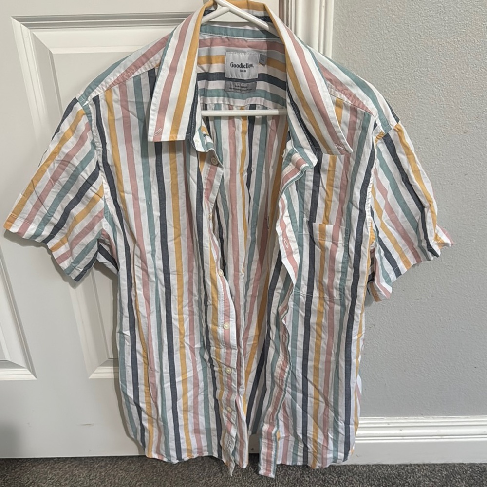 Goodfellow & Co Casual Button Down Shirt Light Blue Striped